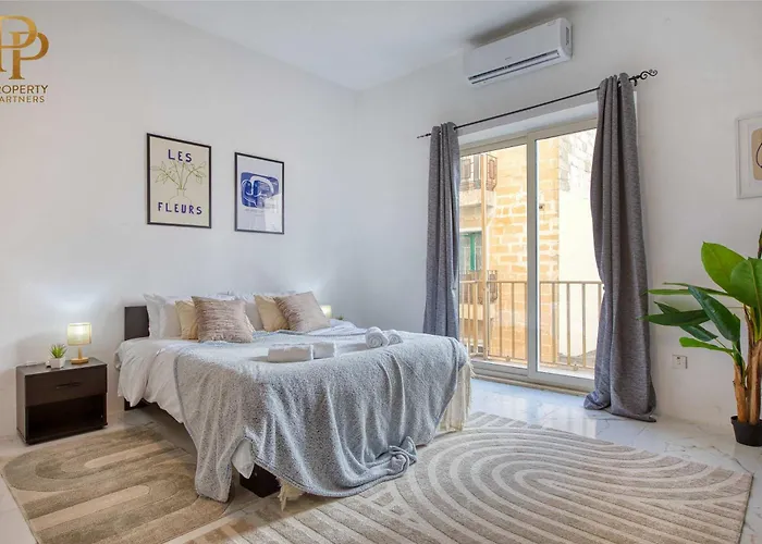 Appartement Steps From Seafront & Ferries Sliema