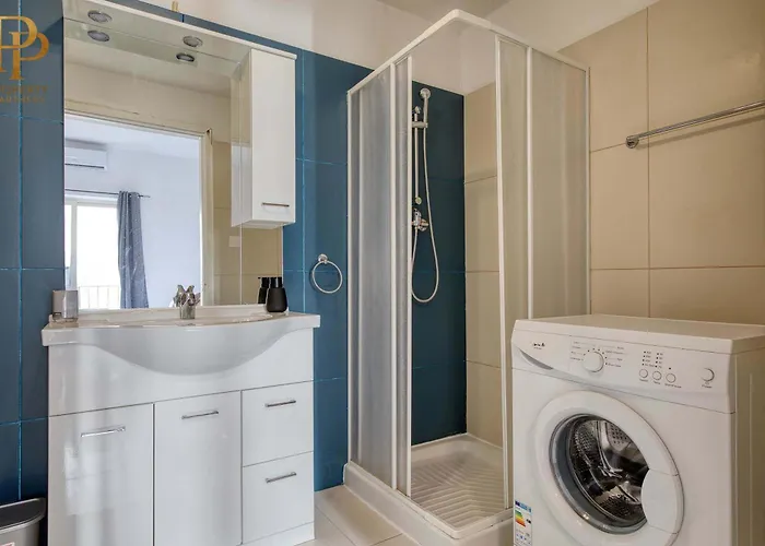 Apartamento Steps From Seafront & Ferries Sliema